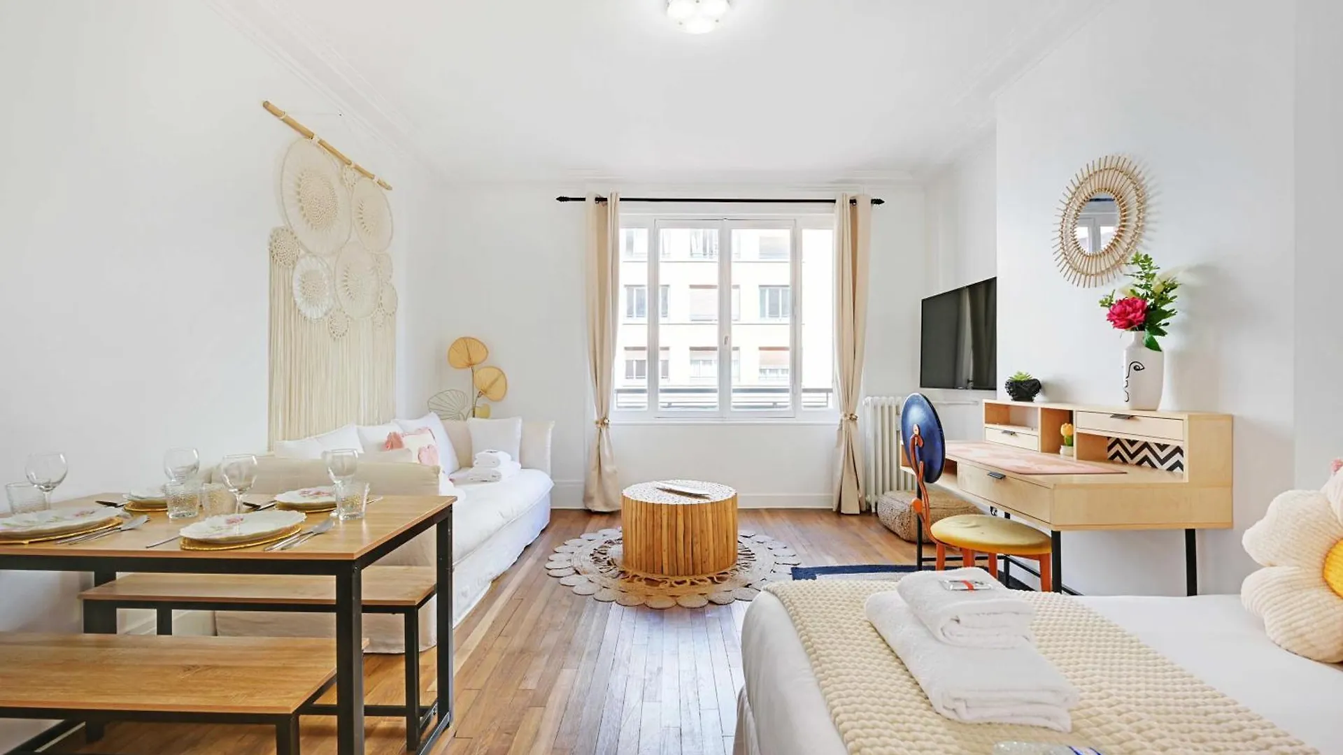 Charming Apartment -4P- Arc De Triomphe Parijs